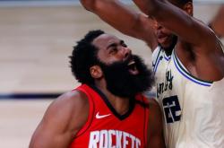 开云体育登录-雄鹿逆转胜利，稳守东部第二