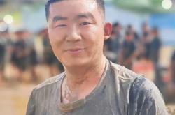 开云体育入口-男子比拼激烈异常，百米冲刺火药味十足的简单介绍