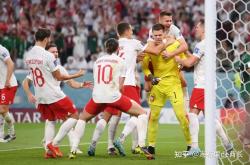 开云体育平台APP-愛爾蘭擊敗波蘭，小組出線機會之門大開的简单介绍