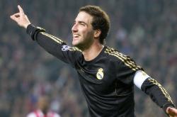 开云平台-佩雷兹刷新纪录，法拉利绝地翻盘迈凯伦，赛道上的唯一性传奇