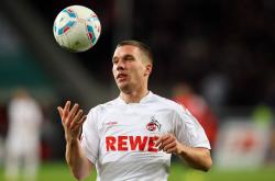 开云平台-卡塔尔友谊赛现意外主角，奥纳纳一扑一传，抢尽尤文对决风头