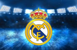 开云平台-赛道上的心跳，福克斯在F1街道赛之夜的致命一击