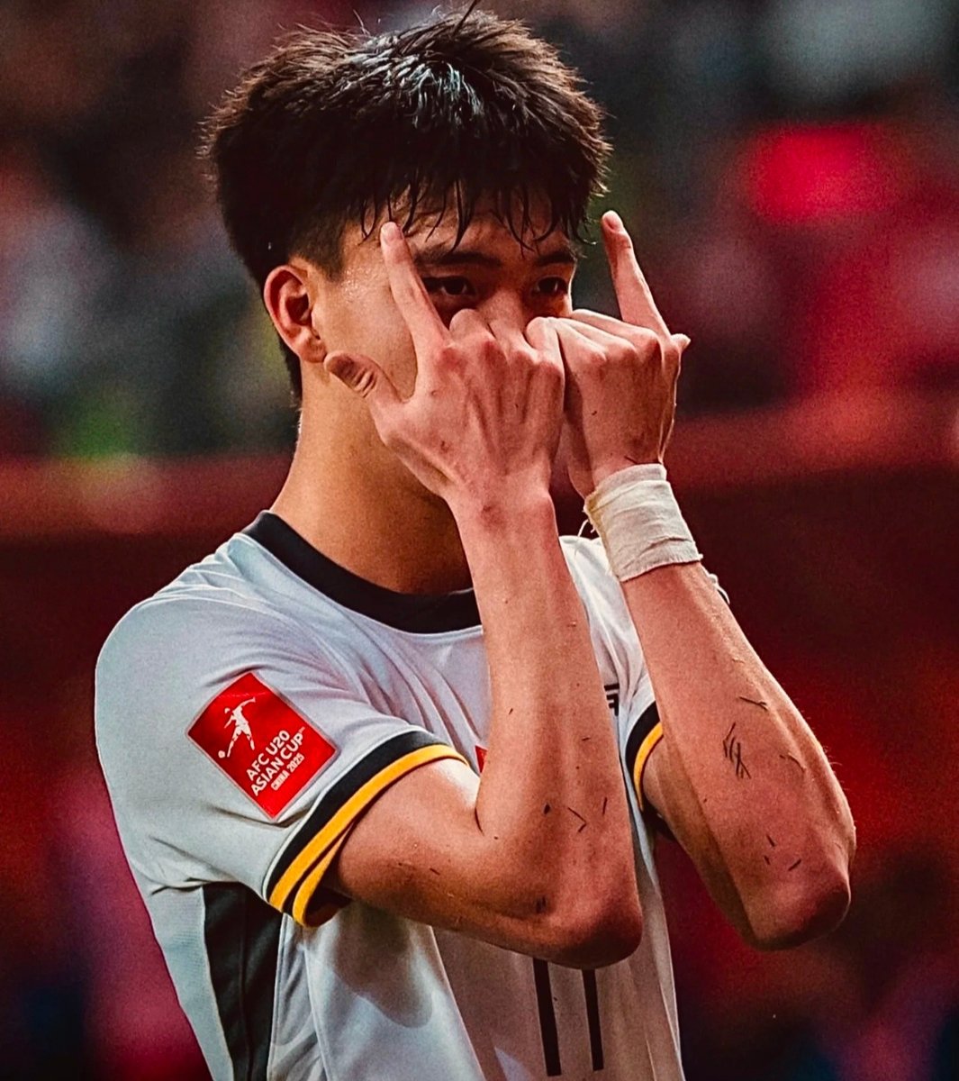 令人陶醉的比赛节奏，球员们执着奋战的简单介绍