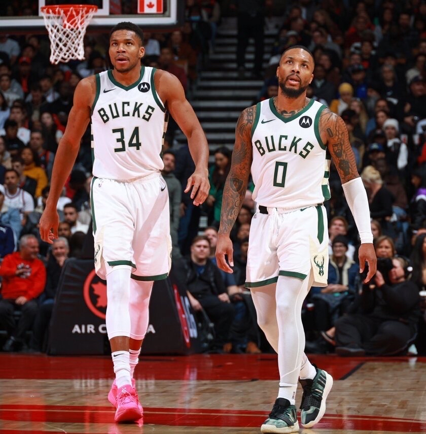 雄鹿逆转胜利，稳守东部第二