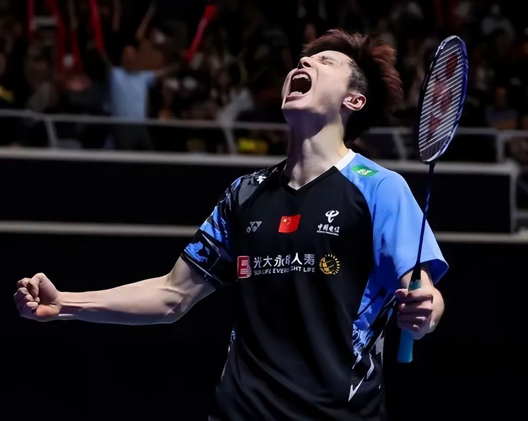 印度羽毛球队轻取韩国羽毛球队，谌龙三分雨点燃全场的简单介绍
