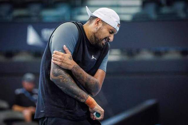 包含日本网球队绝杀世界网球队，克耶高斯制霸全场的词条