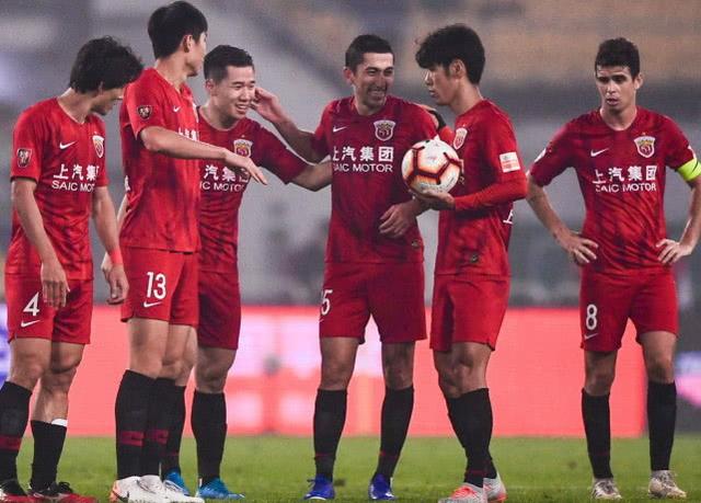 关于惊险刺激：蔚山现代比与广州恒大互交白卷的信息