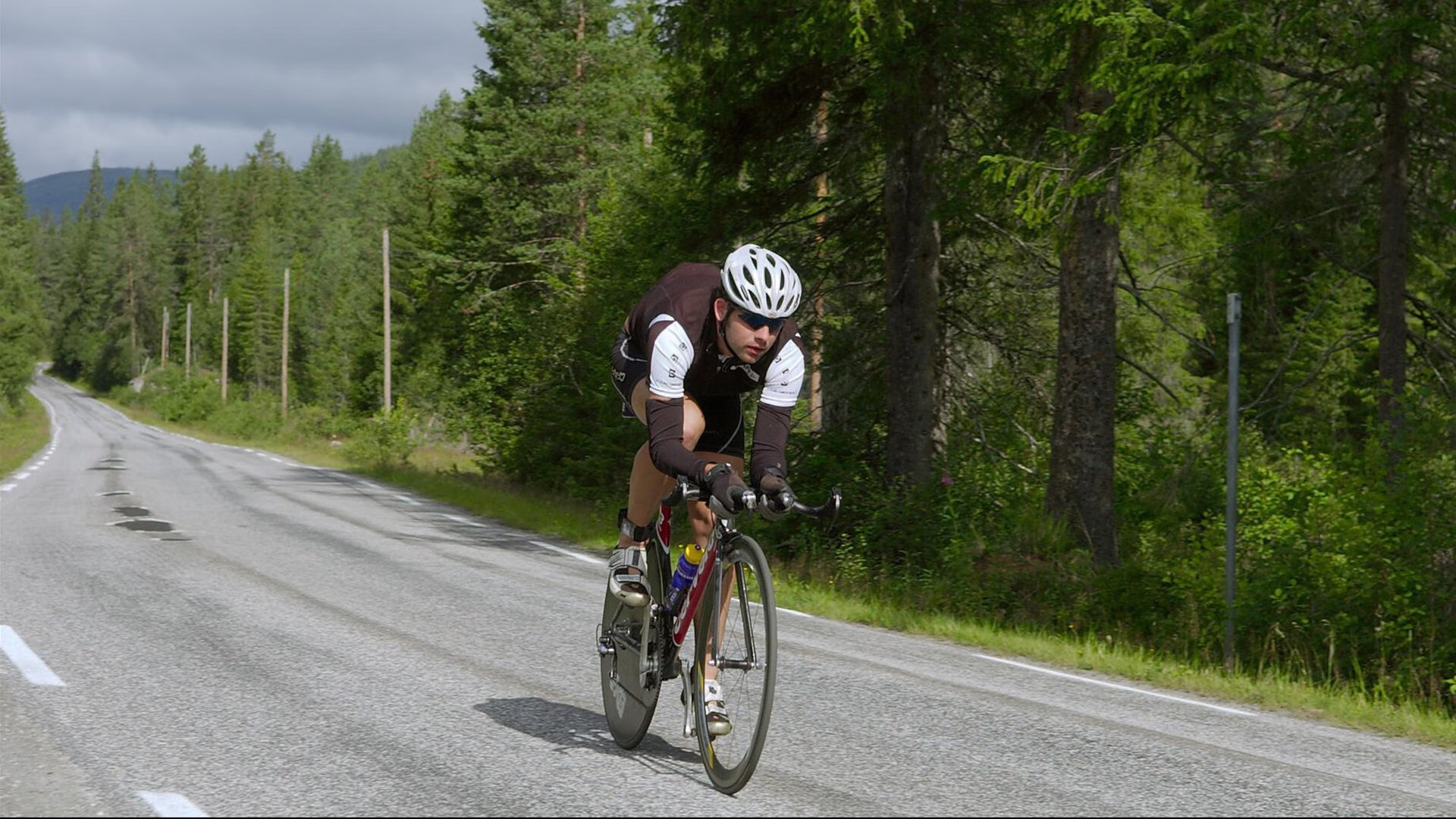 北欧风暴席卷地中海，芬兰式坚韧与弗拉霍维奇的欧冠封神夜