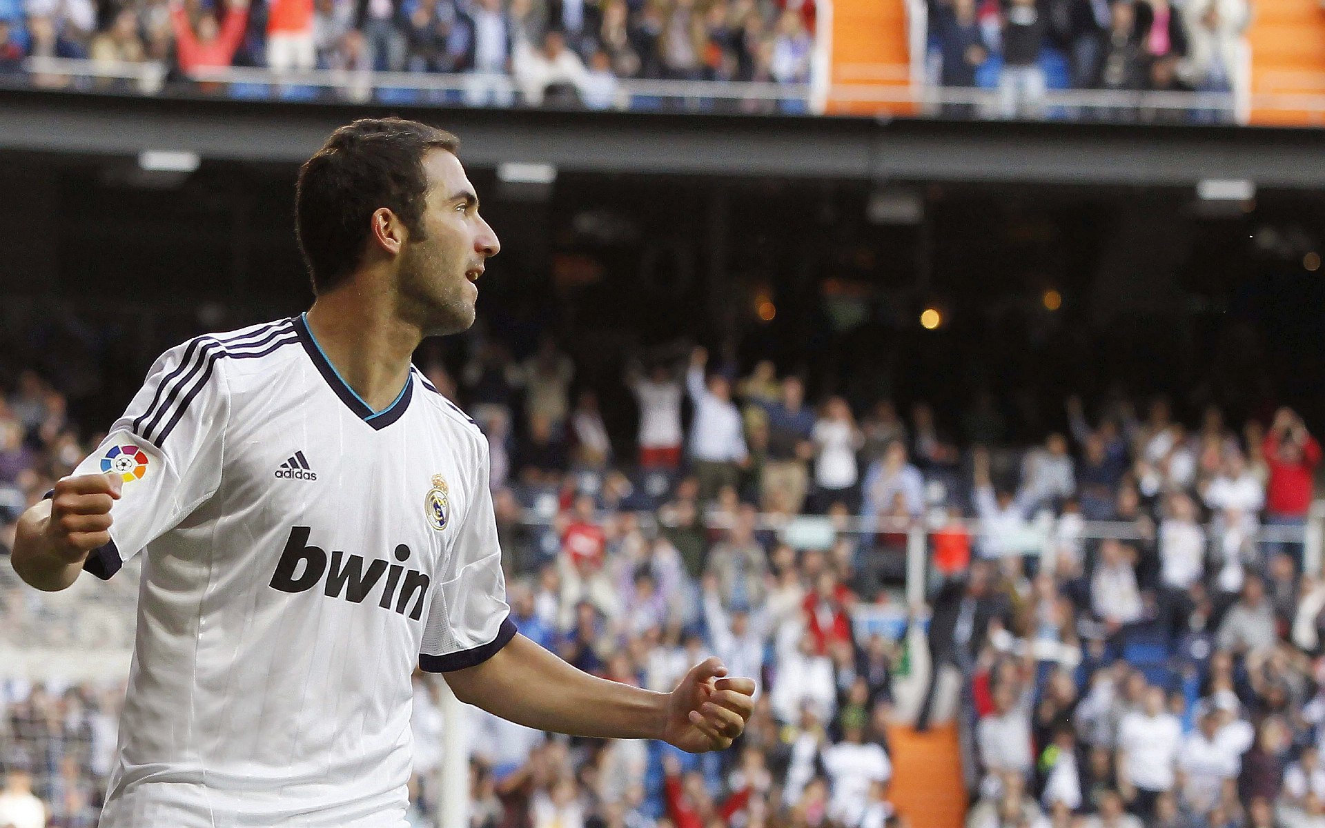 欧冠淘汰赛焦点战，瑞典风暴无情碾压，拉齐奥梦碎寒夜