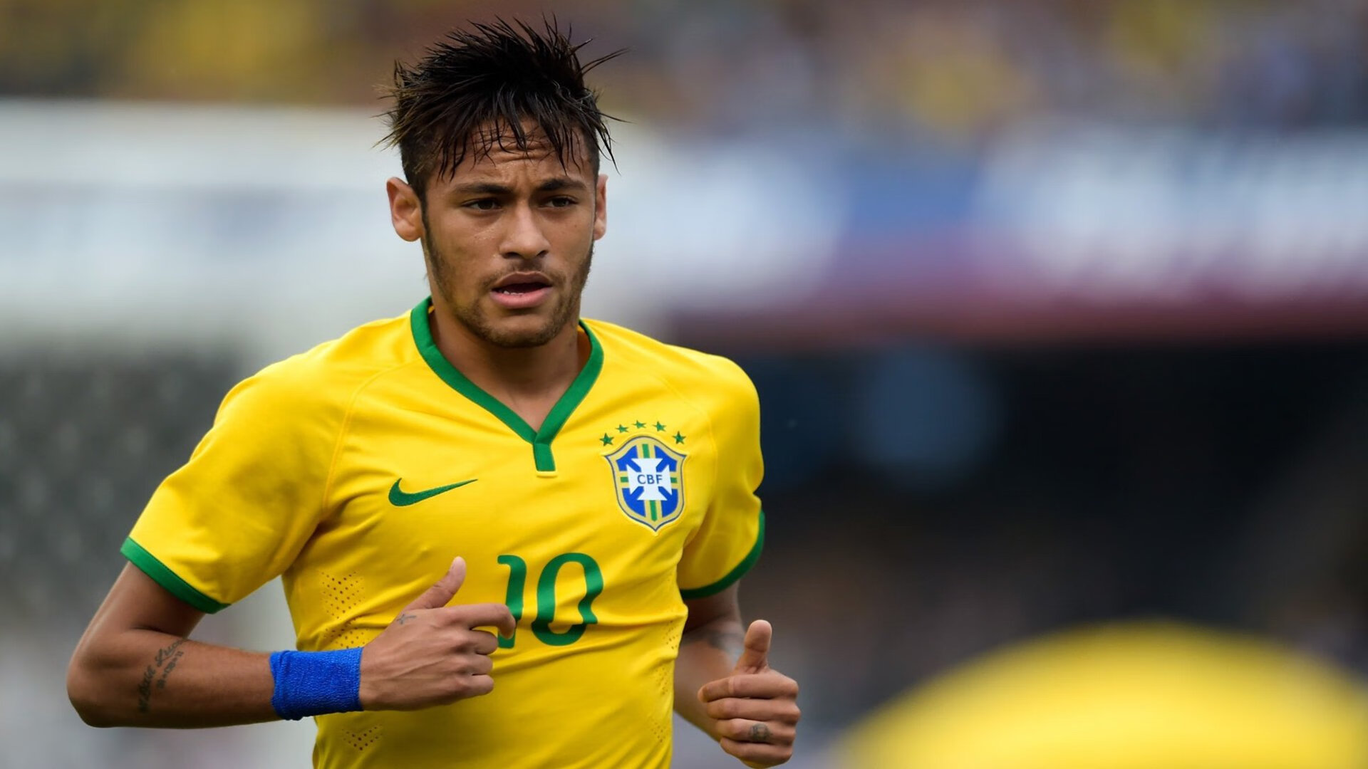 塞内加尔轻取波兰，佩德里惊艳四座，非洲雄狮的战术智慧与新星的璀璨光芒