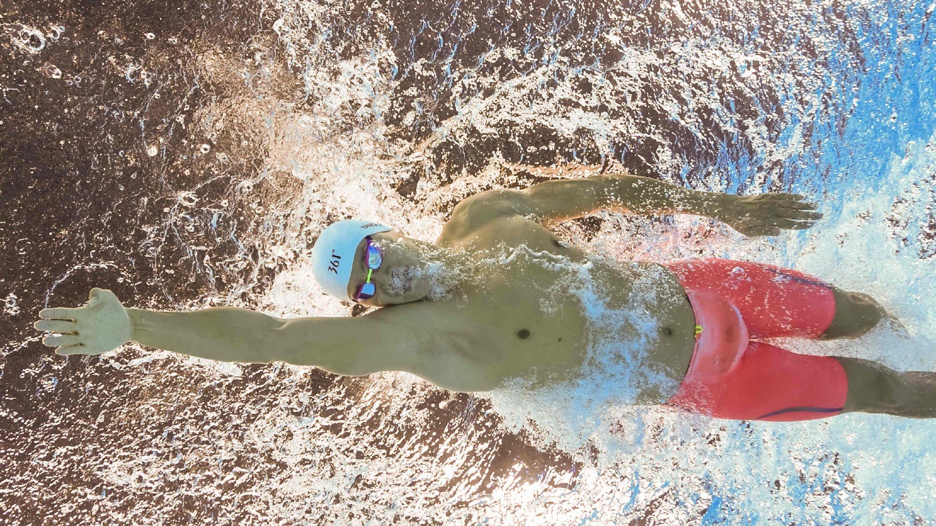 北非雄鹰的利爪，特奥的稳定与阿尔及利亚的窒息式胜利